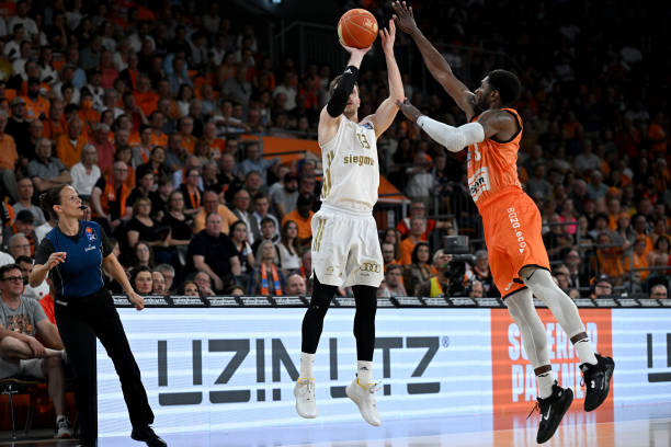 球比赛中 球比赛中