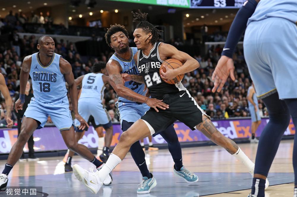 扎卡谈离开药厂：滕哈格被描绘成问题所在，这让我很恼火